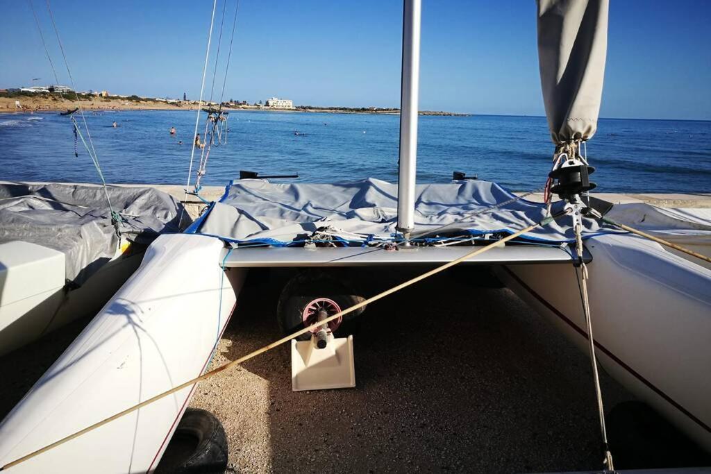 A... Mare Sicilia Villa มารีนาดิมอดิกา ภายนอก รูปภาพ